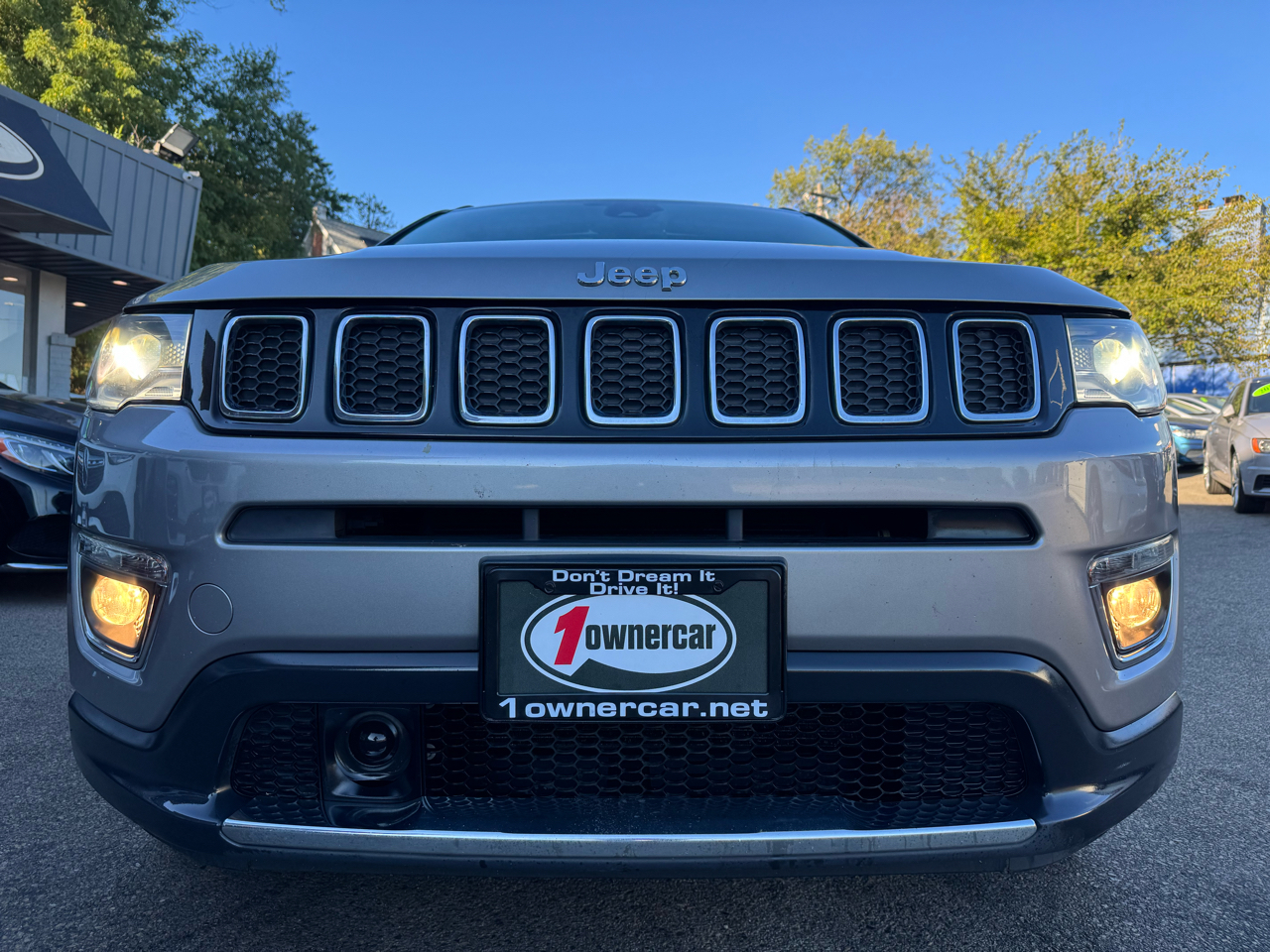 2018 Jeep Compass Limited Image 5 of 59
