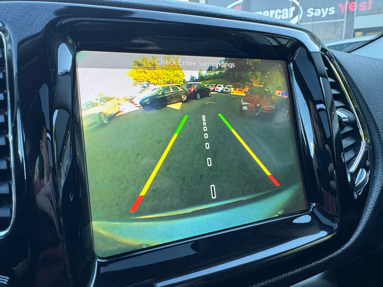 2018 Jeep Compass Limited Image 36 of 59