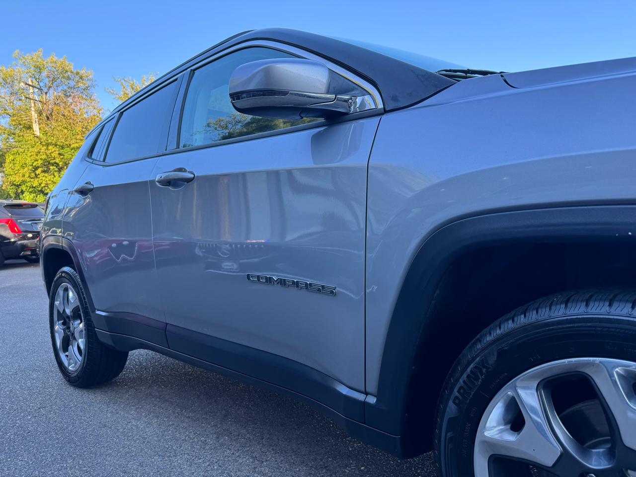 2018 Jeep Compass Limited Image 16 of 59