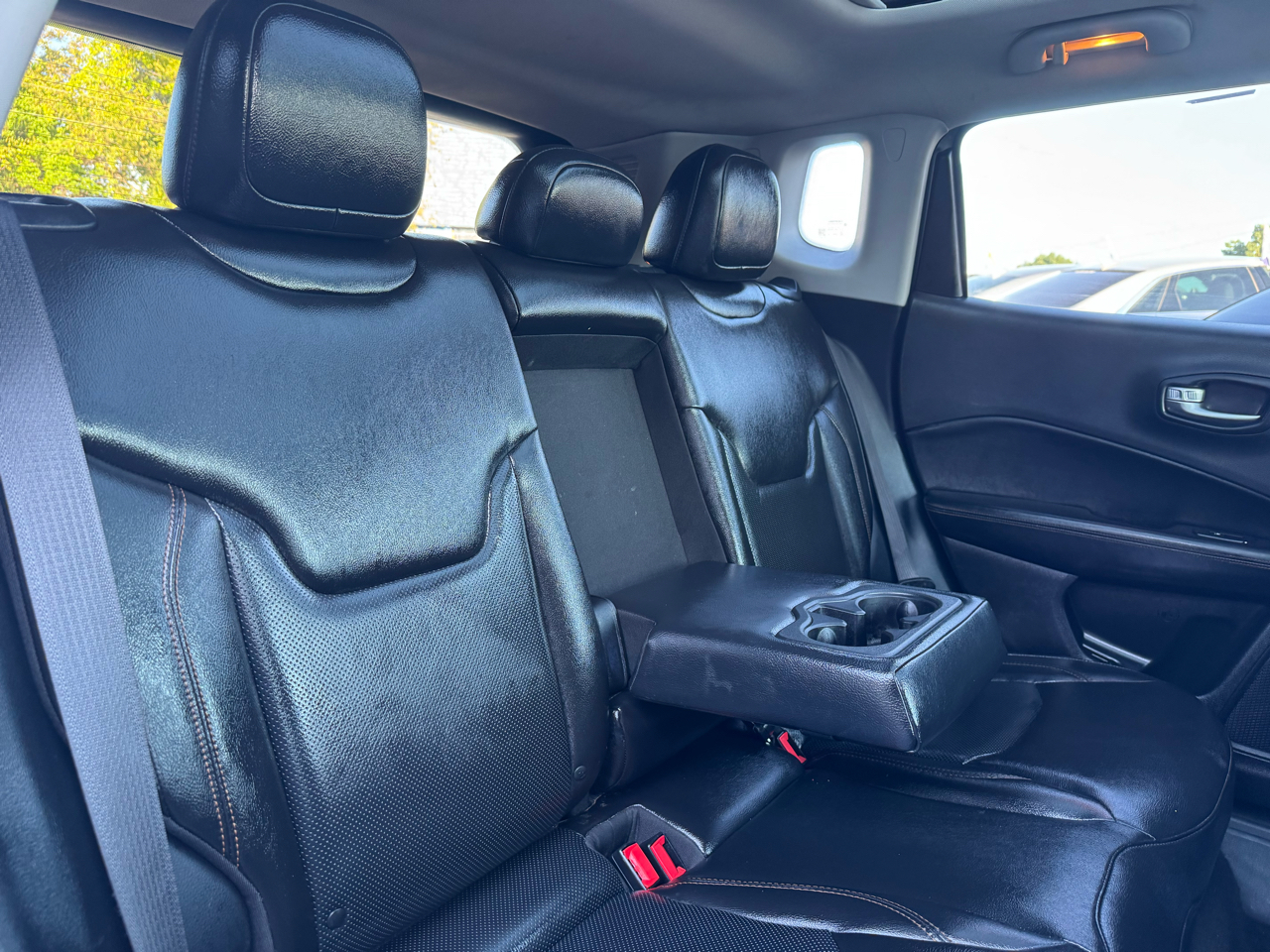 2018 Jeep Compass Limited Image 20 of 59