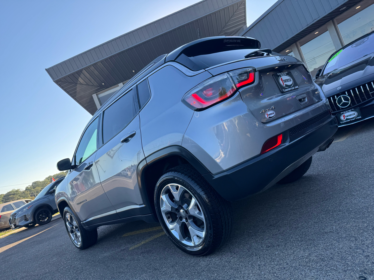 2018 Jeep Compass Limited Image 11 of 59