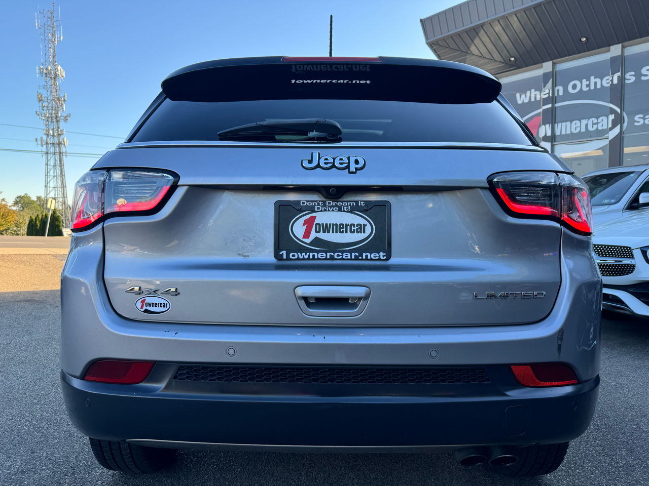 2018 Jeep Compass Limited Image 13 of 59