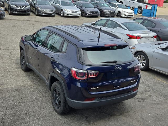 Vehicle image 5 of 15