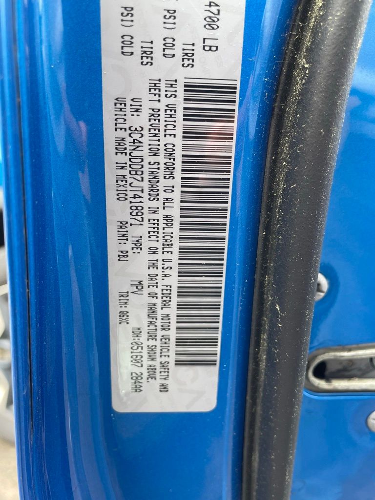 Vehicle image 11 of 22