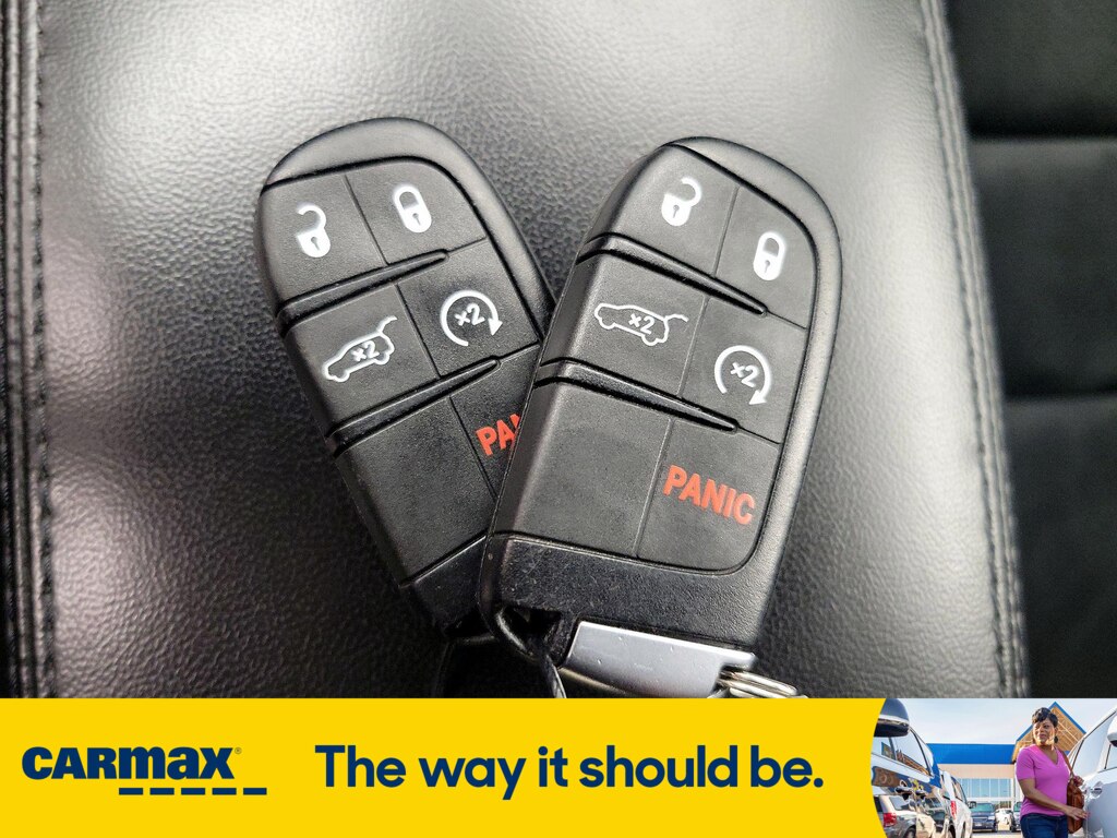 Vehicle image 28 of 28