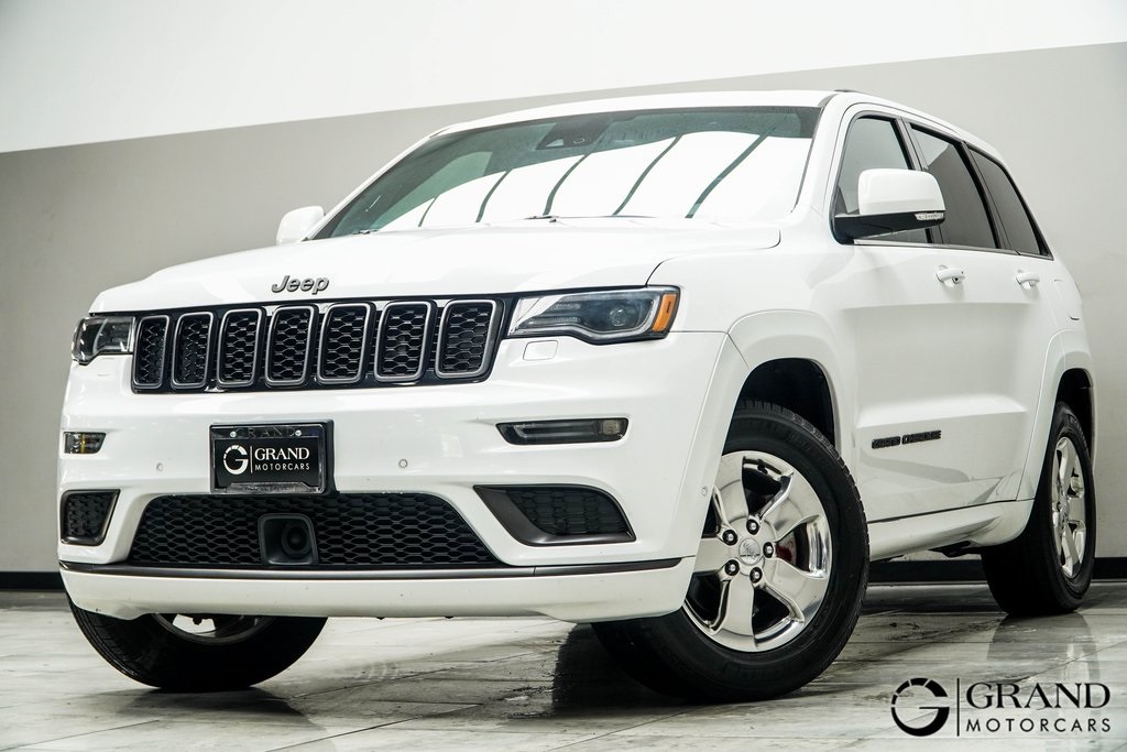 Vehicle image 2 of 39