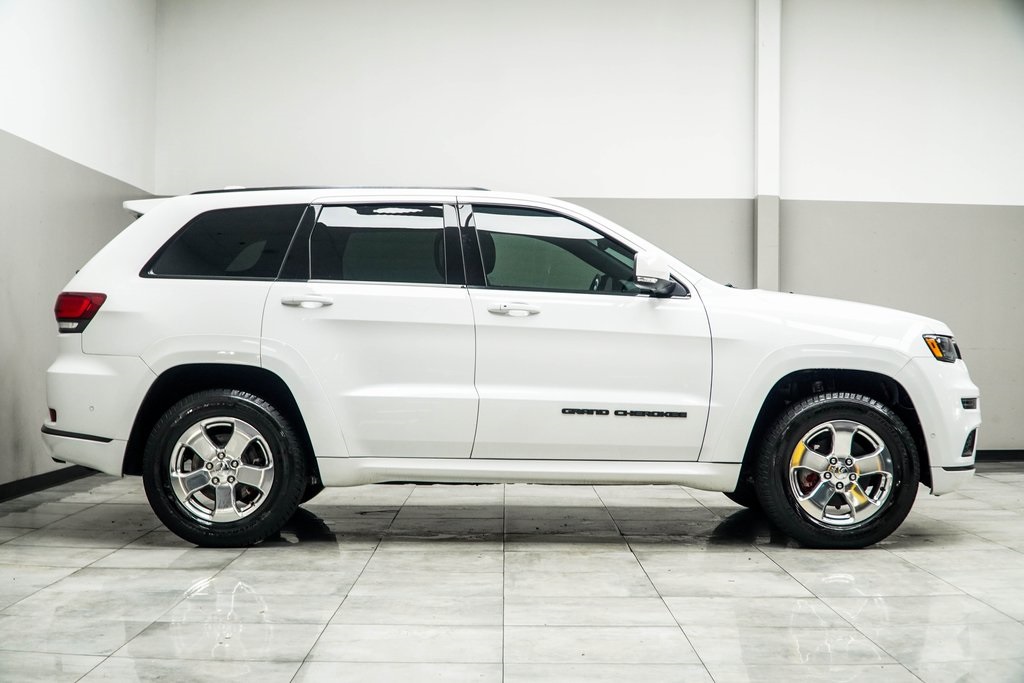 Vehicle image 5 of 39