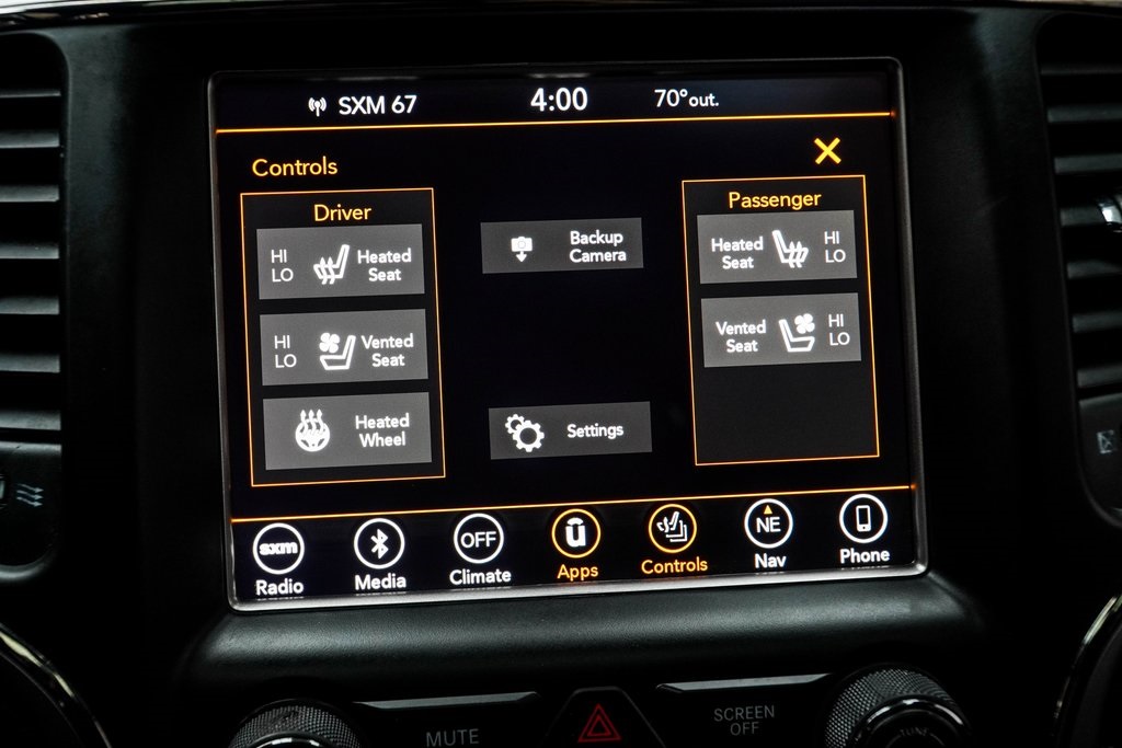 Vehicle image 24 of 39