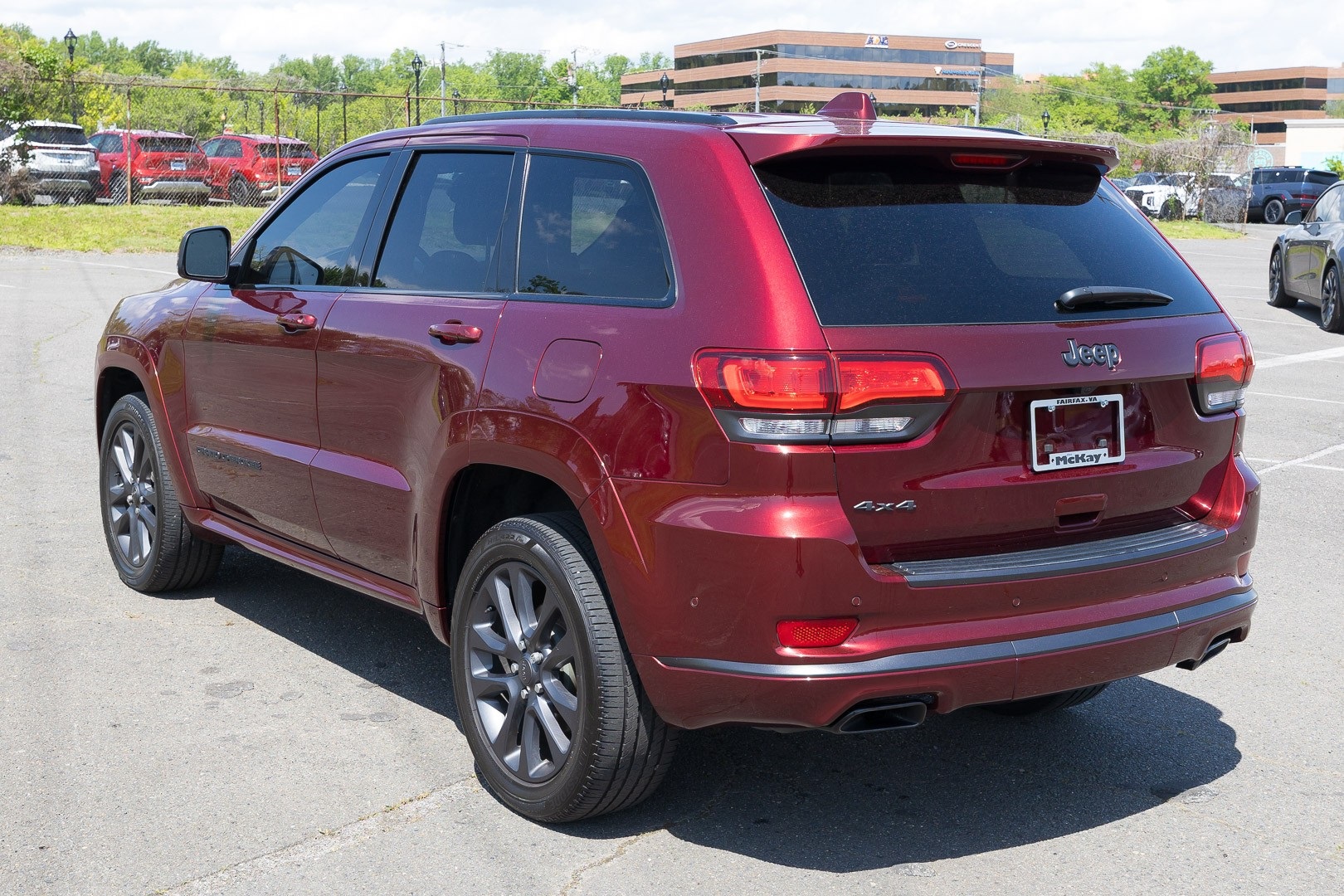 Vehicle image 5 of 27