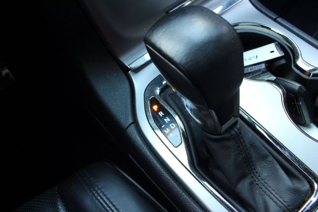 Vehicle image 51 of 55