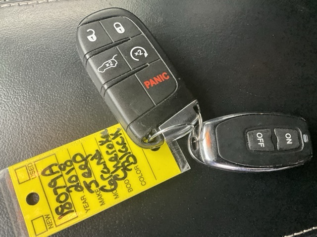 Vehicle image 29 of 30