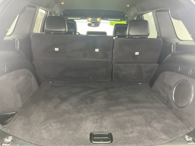 Vehicle image 22 of 30
