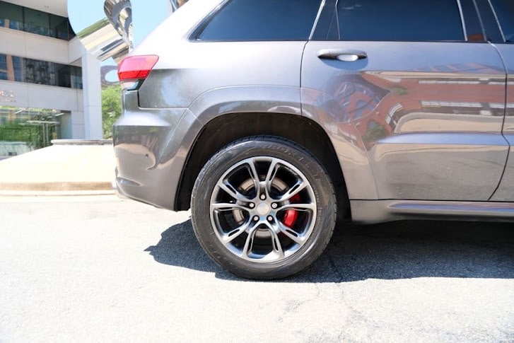 Vehicle image 13 of 43
