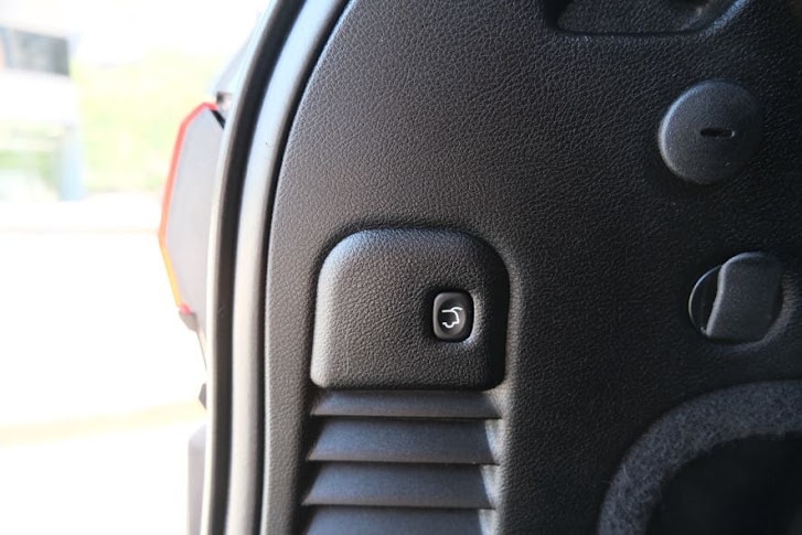 Vehicle image 12 of 43