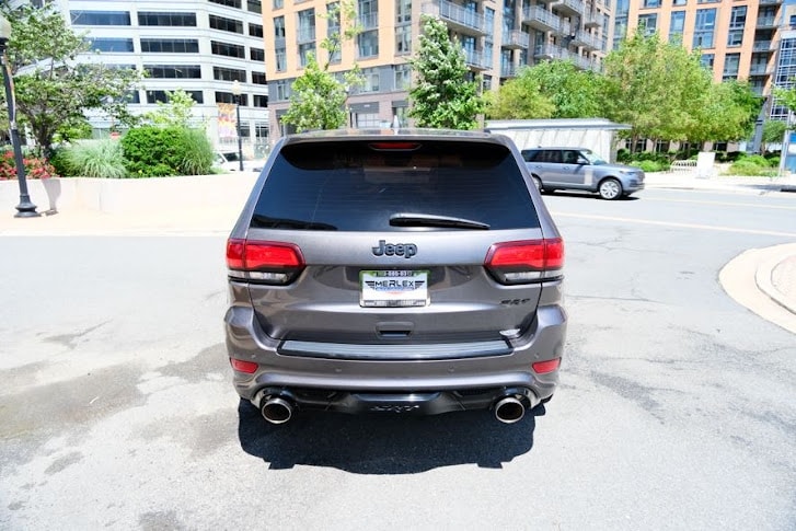 Vehicle image 6 of 43