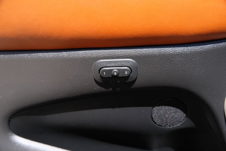 Vehicle image 20 of 43