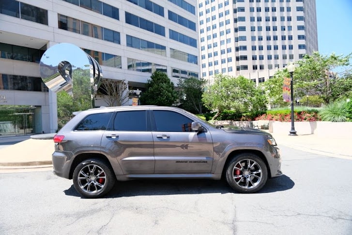 Vehicle image 4 of 43