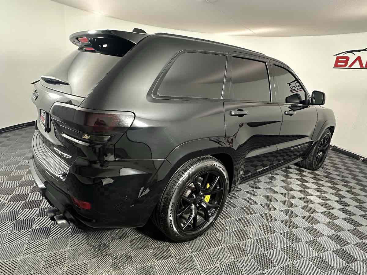 Vehicle image 6 of 55