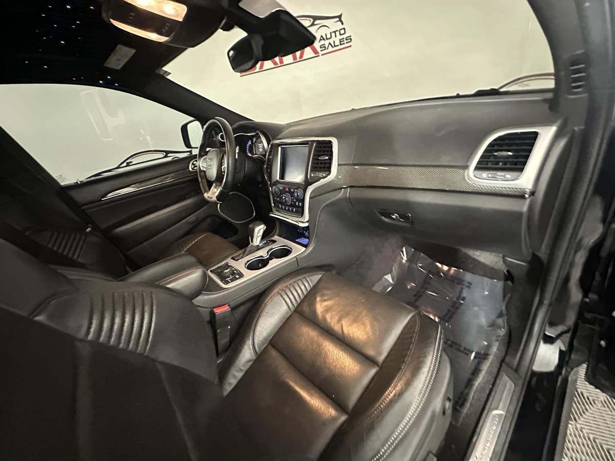 Vehicle image 28 of 55