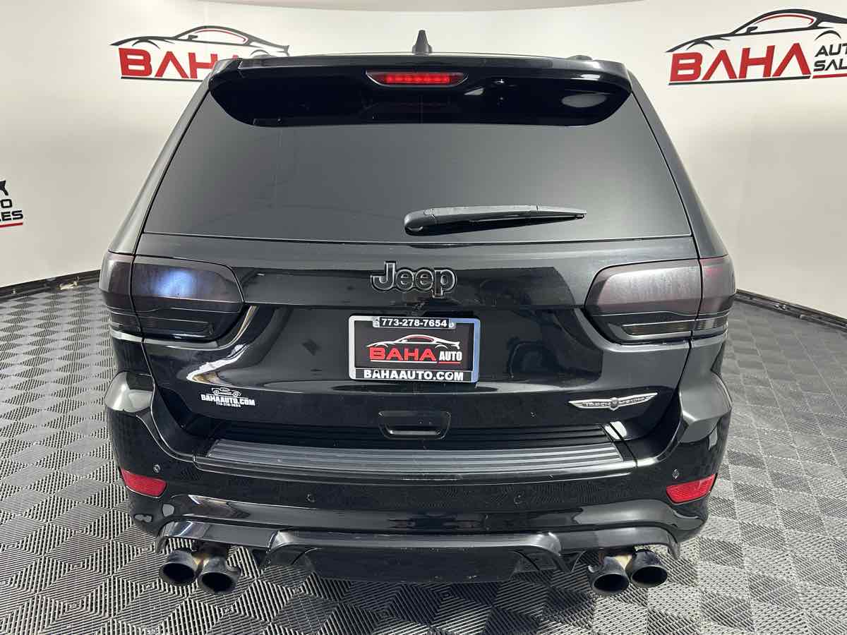 Vehicle image 8 of 55