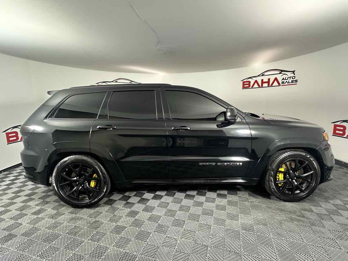 Vehicle image 5 of 55