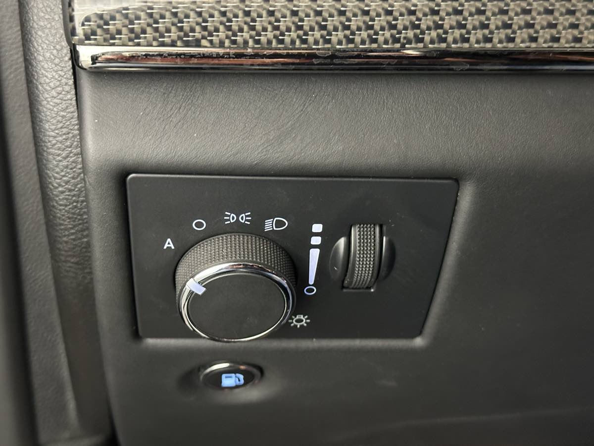 Vehicle image 46 of 55