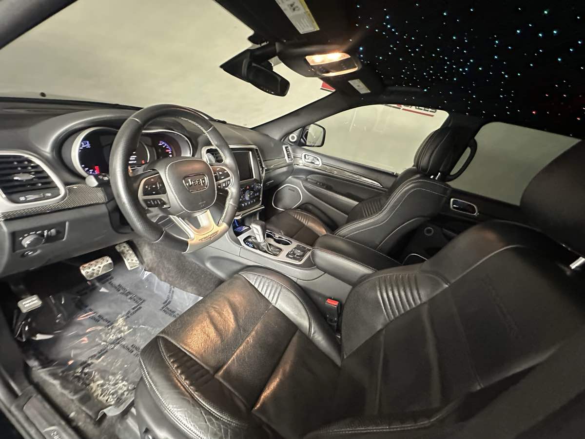 Vehicle image 19 of 55