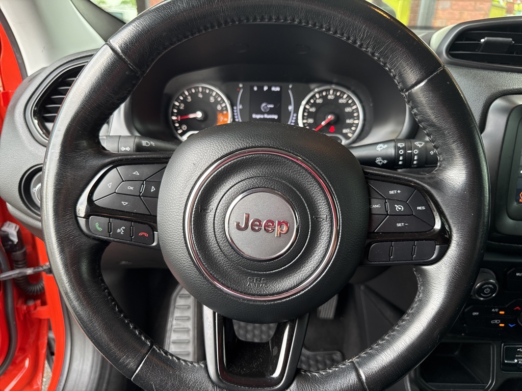 2018 Jeep Renegade Altitude Image 16 of 37