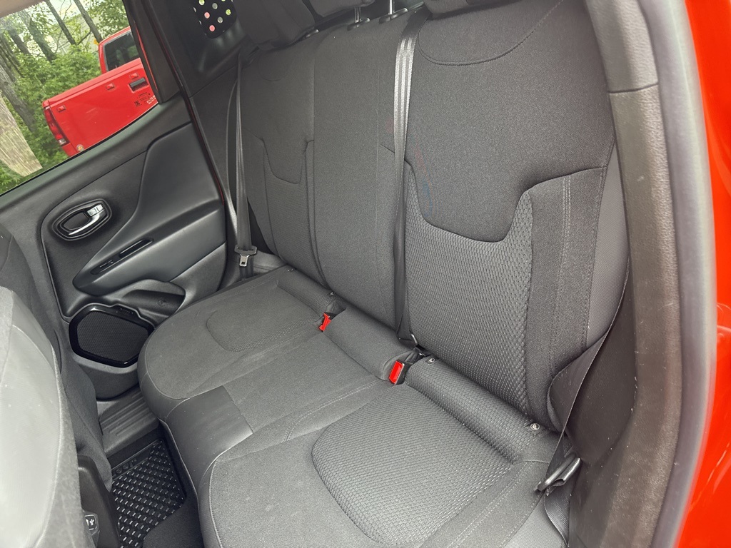 2018 Jeep Renegade Altitude Image 14 of 37