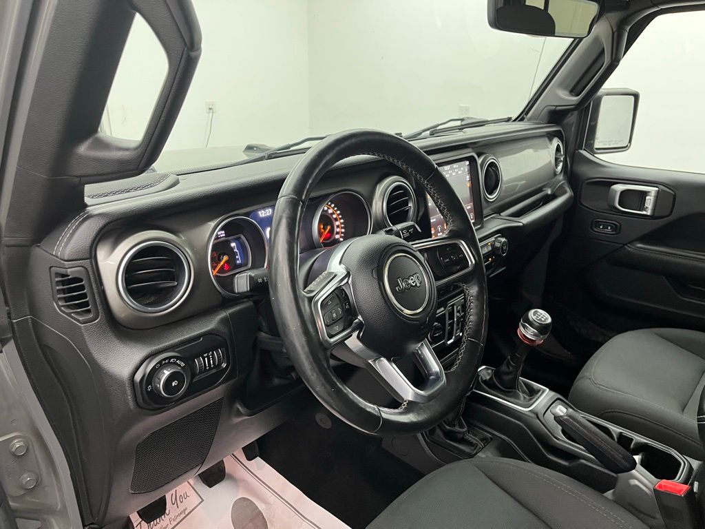 2018 Jeep Wrangler Unlimited Sahara Image 21 of 37