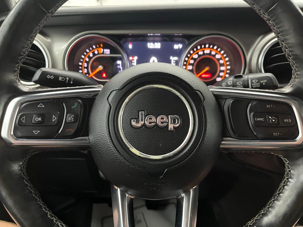 2018 Jeep Wrangler Unlimited Sahara Image 23 of 37