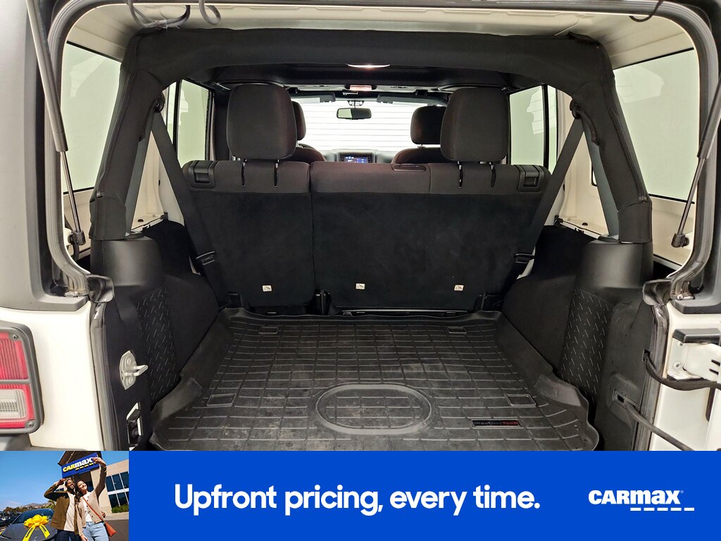 2018 Jeep Wrangler JK Unlimited Sport S Image 10 of 24