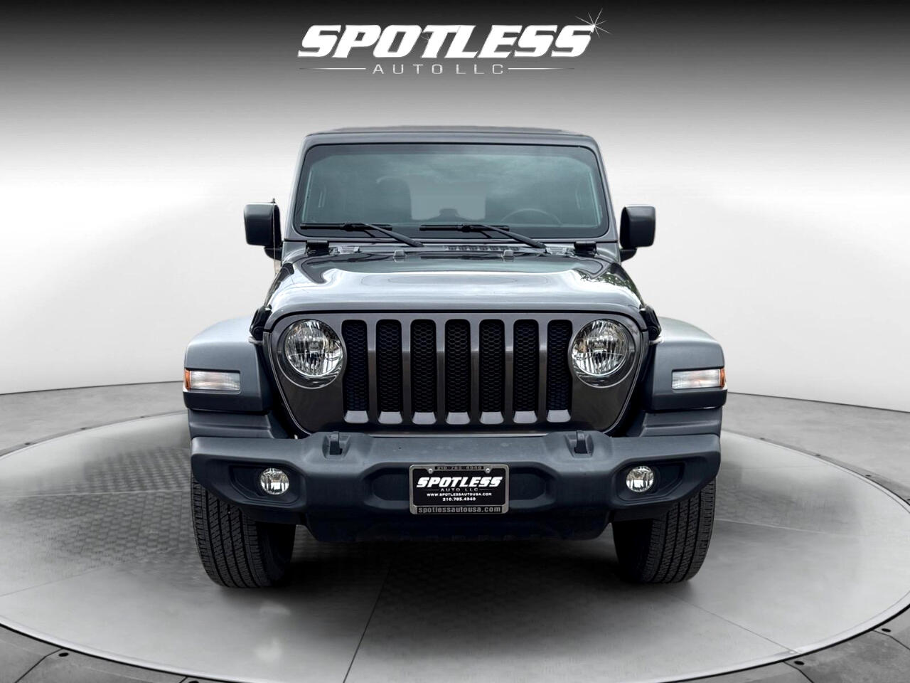 Vehicle image 3 of 27