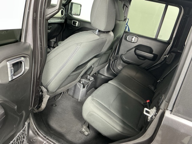 2018 Jeep Wrangler Unlimited Sport S Image 13 of 27