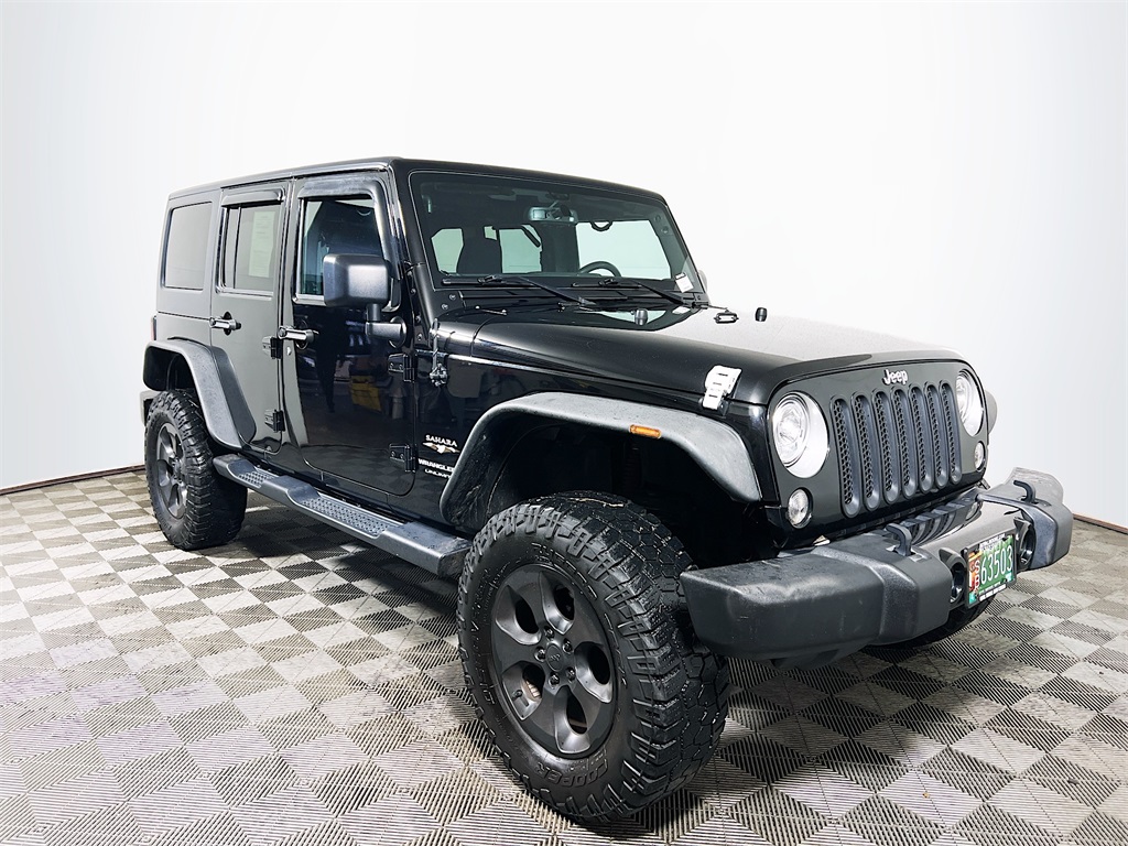 2018 Jeep Wrangler JK Unlimited Sahara Image 3 of 33