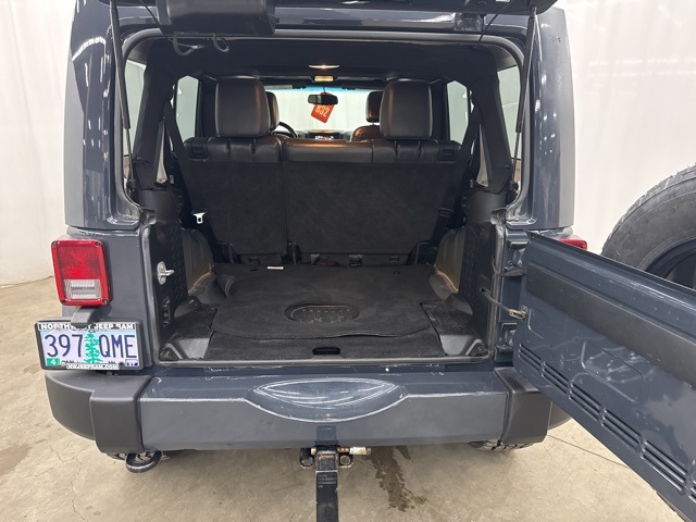 2018 Jeep Wrangler JK Unlimited Sahara Image 15 of 27