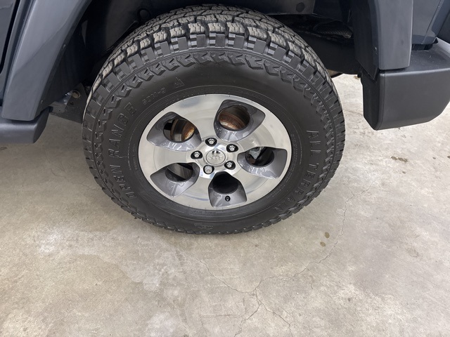 2018 Jeep Wrangler JK Unlimited Sahara Image 12 of 27