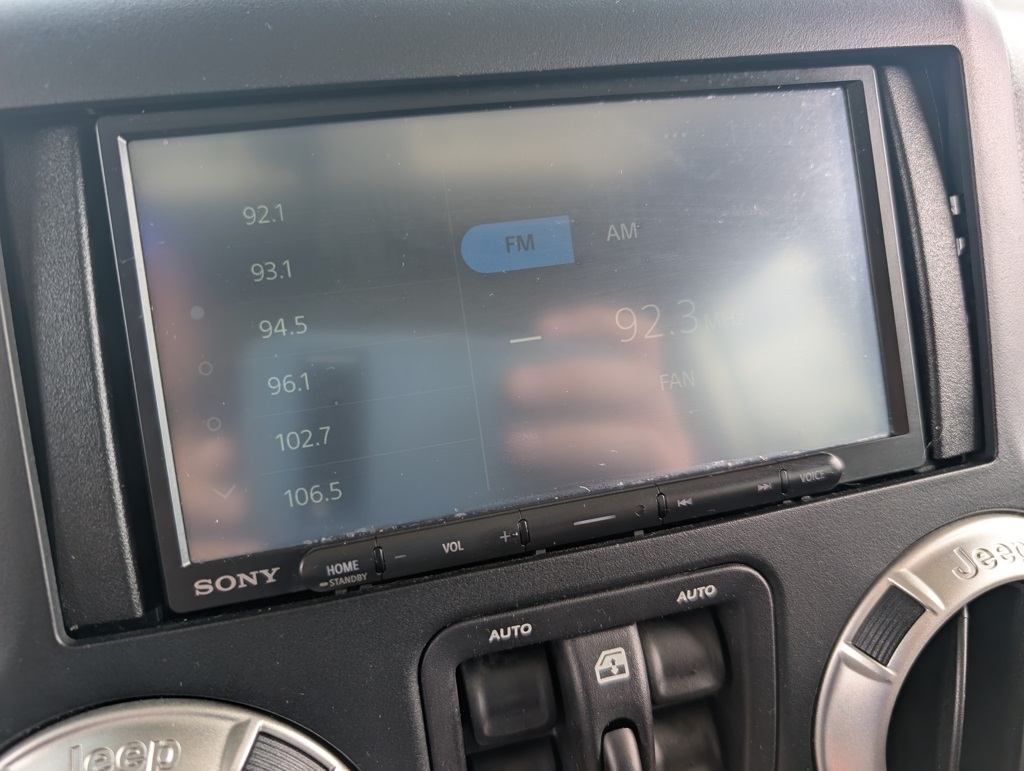 2018 Jeep Wrangler JK Unlimited Sahara Image 20 of 37