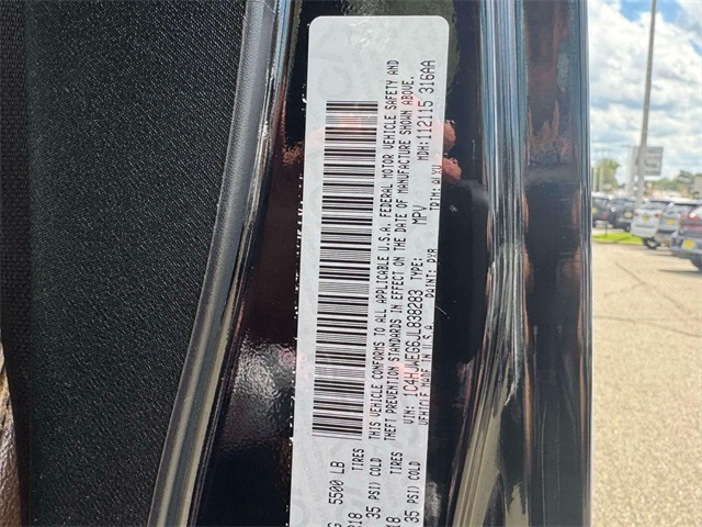 2018 Jeep Wrangler JK Unlimited Sahara Image 23 of 28