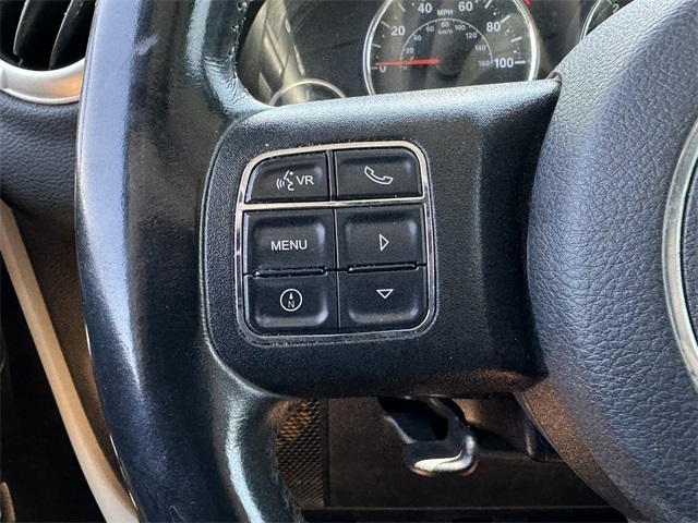 Vehicle image 39 of 57