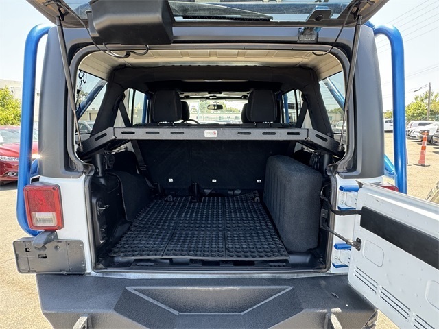 Vehicle image 23 of 57
