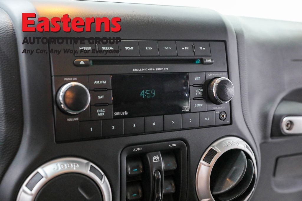 2018 Jeep Wrangler JK Unlimited Sahara Image 51 of 63