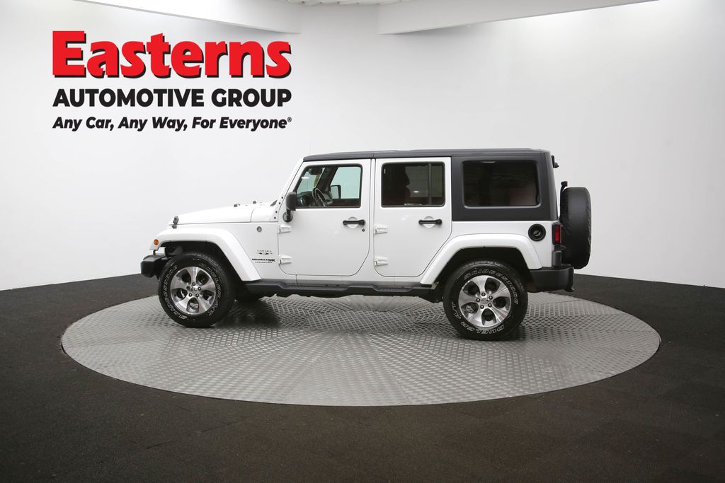 2018 Jeep Wrangler JK Unlimited Sahara Image 35 of 63