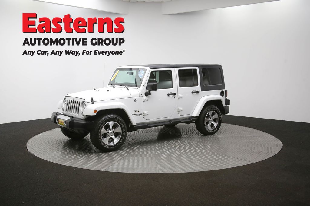 2018 Jeep Wrangler JK Unlimited Sahara Image 6 of 63