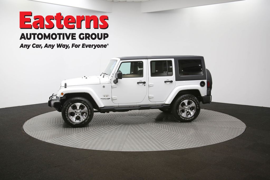 2018 Jeep Wrangler JK Unlimited Sahara Image 34 of 63