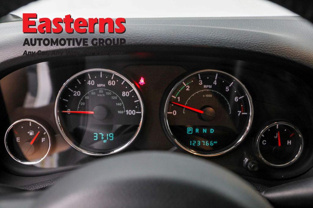 2018 Jeep Wrangler JK Unlimited Sahara Image 49 of 63