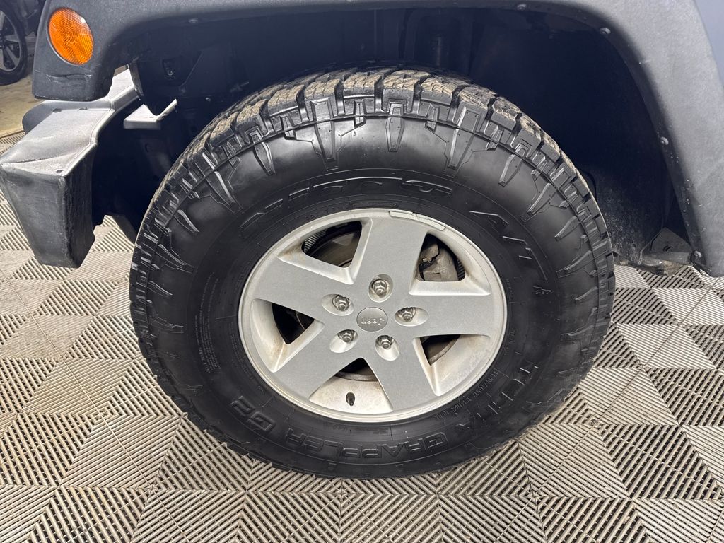 2018 Jeep Wrangler JK Unlimited Sport S Image 11 of 34