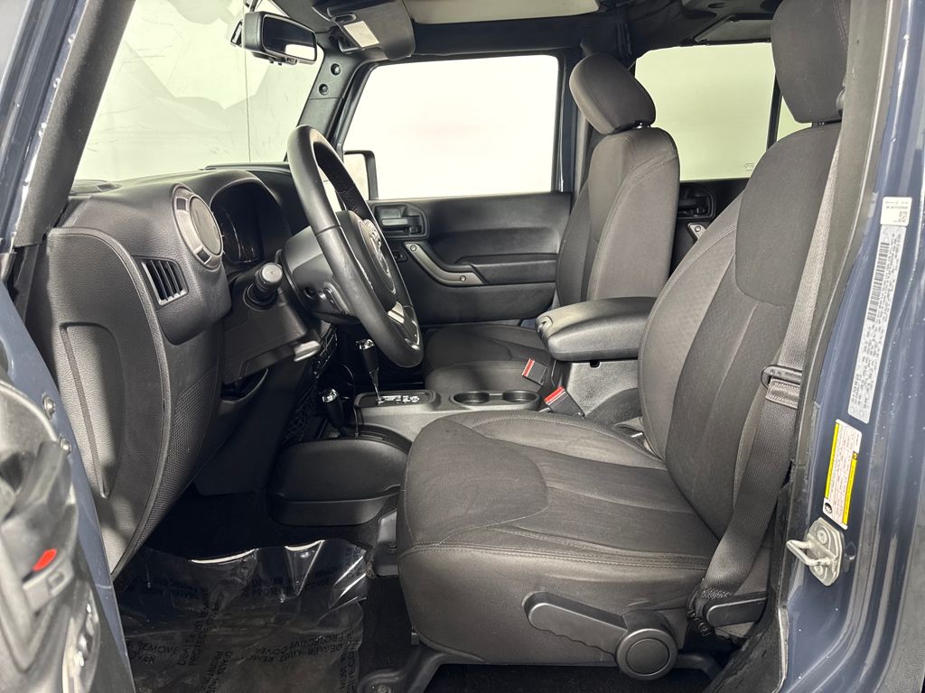 2018 Jeep Wrangler JK Unlimited Sport S Image 15 of 34