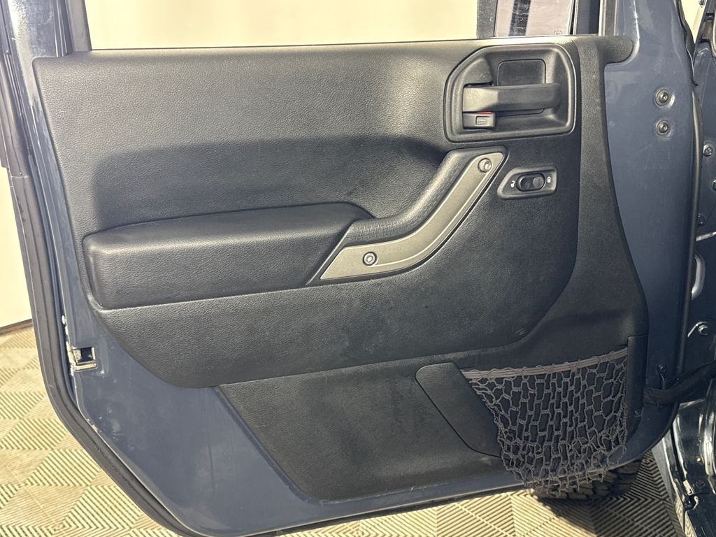 2018 Jeep Wrangler JK Unlimited Sport S Image 27 of 34