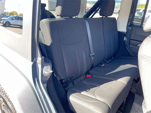 2018 Jeep Wrangler JK Unlimited Sport S Image 18 of 30